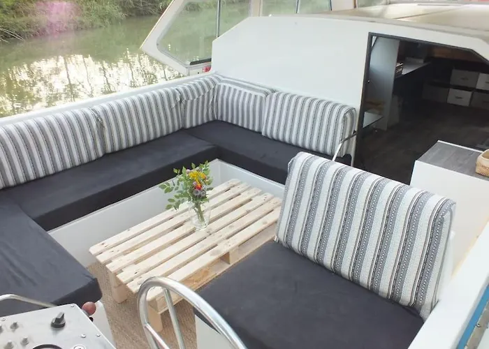 Botel Nuits Insolites Sur Un Bateau